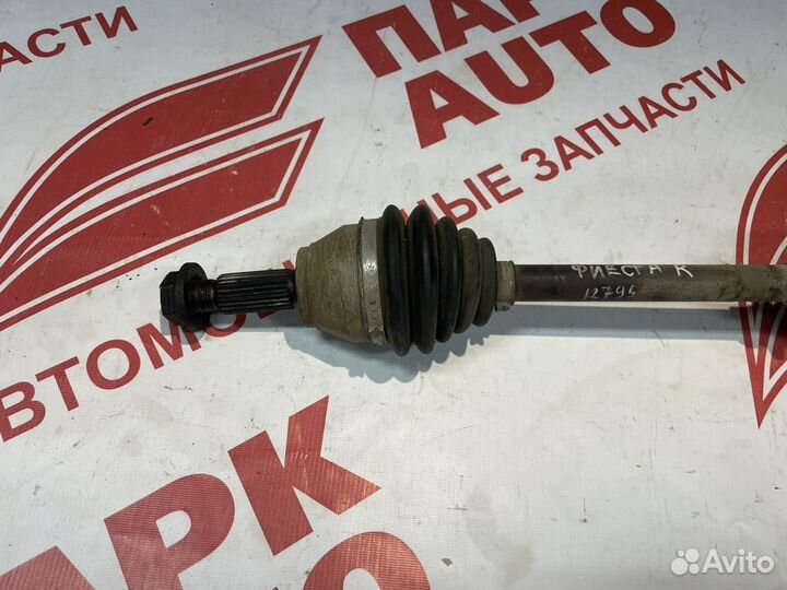 Привод передний R Ford Fiesta mk5