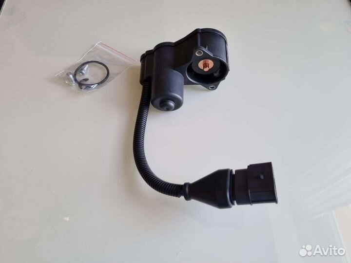 Моторчик ручника ауди а8 s8 новый