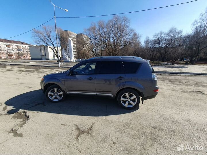 Mitsubishi Outlander 3.0 AT, 2007, 242 774 км