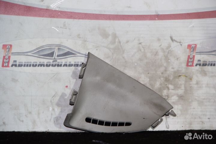 Пластик торпеды c Nissan Note E12 HR12DE