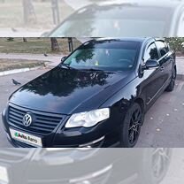 Volkswagen Passat 1.8 AT, 2008, 233 986 км, с пробегом, цена 900 000 руб.