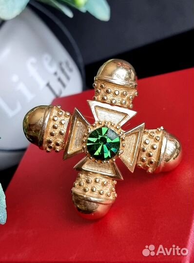 Геральдическая брошь Bebedikt NY