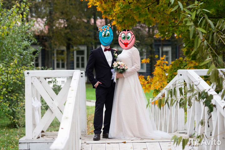 Свадебное платье