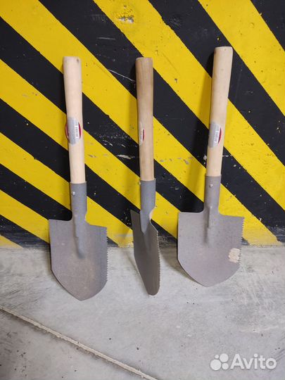 Лопата туристическая