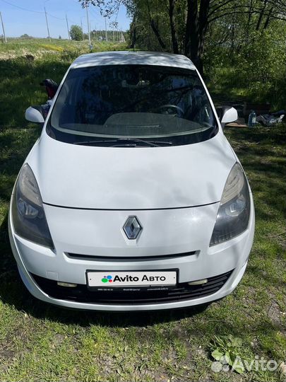 Renault Grand Scenic 1.5 AT, 2011, 230 000 км