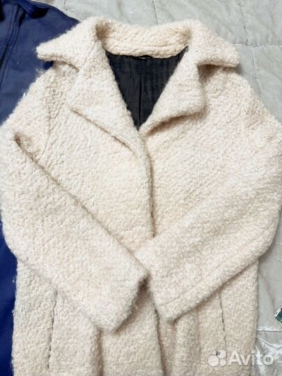 Пальто женское 42 44 бежевое