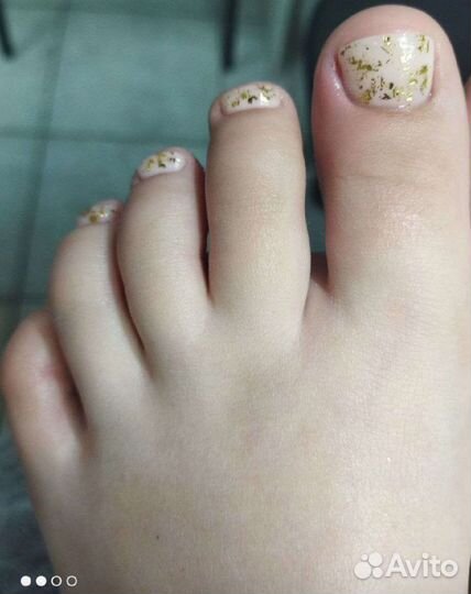 Аппаратный педикюр