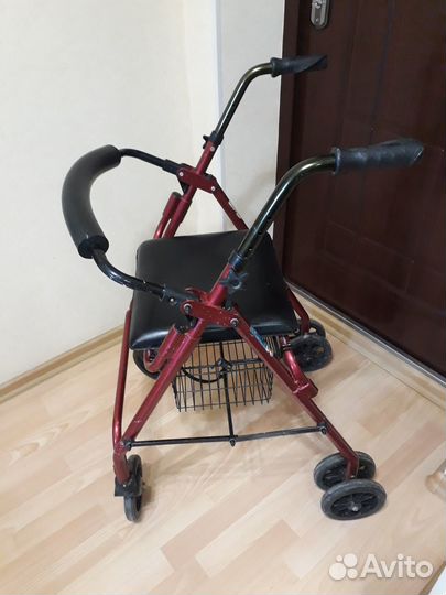 Ходунки для взрослых на колесах