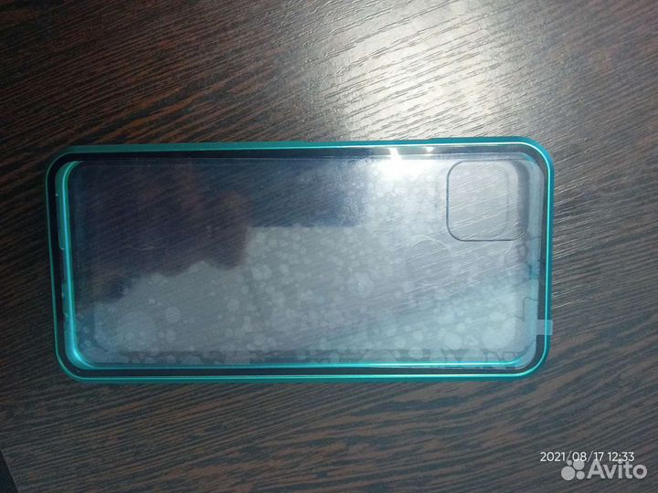 Чехол из закаленного стекла магнитный