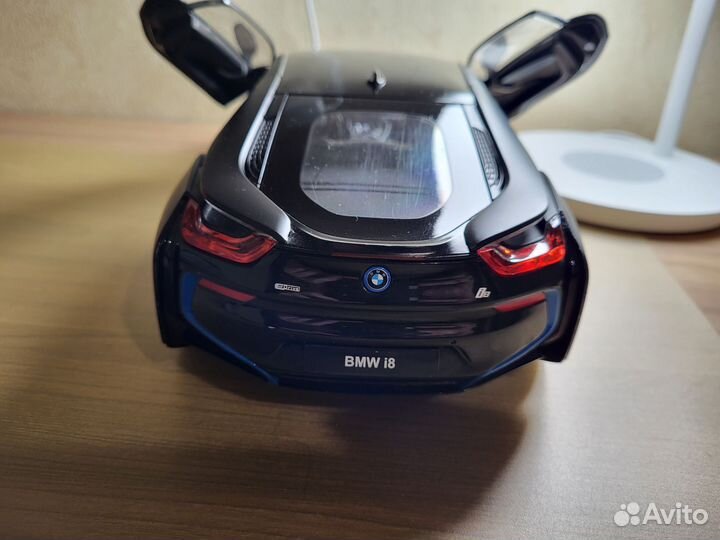 Радиоуправляемый автомобиль rastar BMW I8