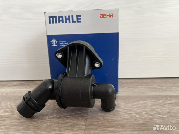 Помпа термостат audi ку5