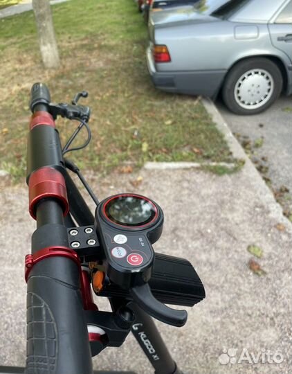 Электросамокат kugoo x1