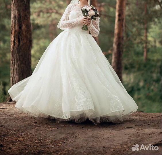 Свадебное платье