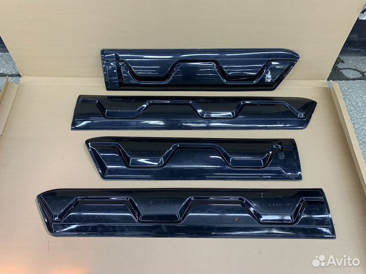 Молдинги дверей Ford Ranger