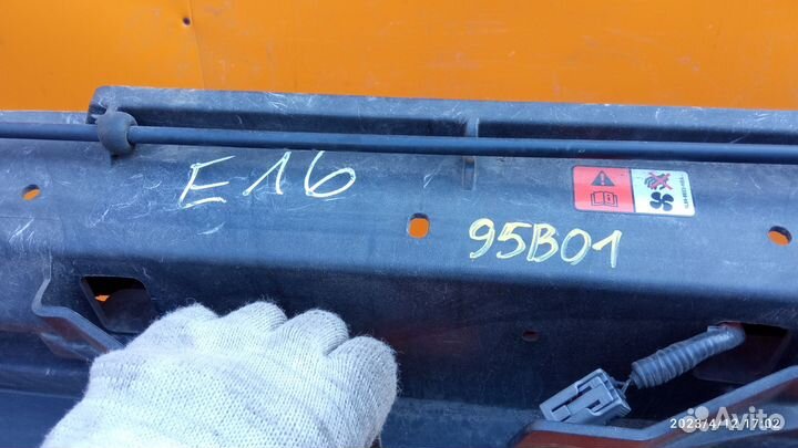 Панель передняя для Mazda 3 2003-2009