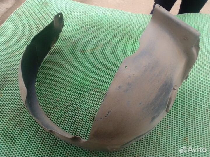 Подкрылок передний правый LADA Vesta 21179 2018