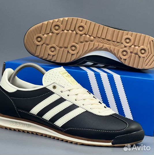Новинка Adidas SL 72 Core Black Leather