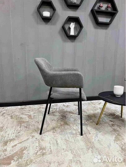 Барный стул