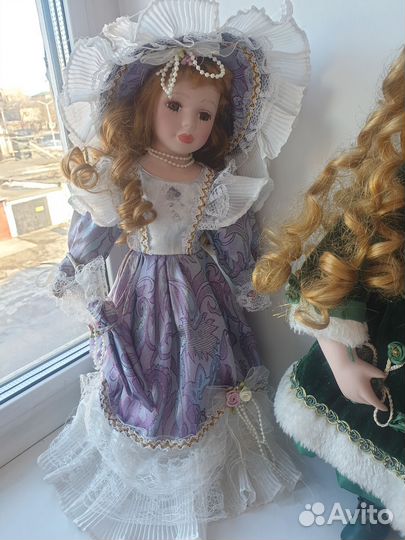 Кукла фарфор