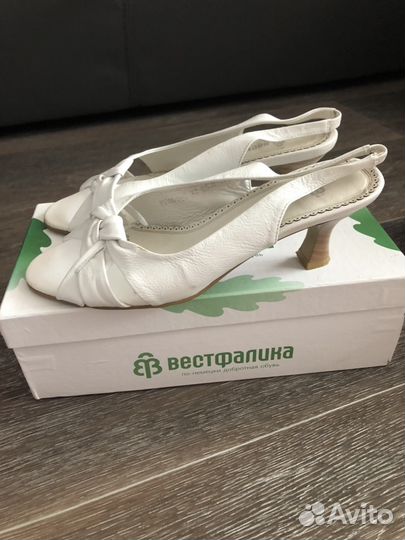 Босоножки 500