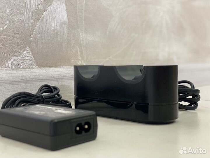 Зарядная Станция Sony PS4 (Оригинал)