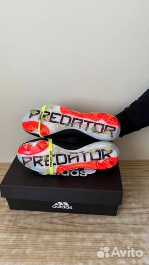 Футбольные бутсы adidas predator 30