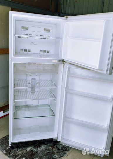 Продам холодильник Daewoo