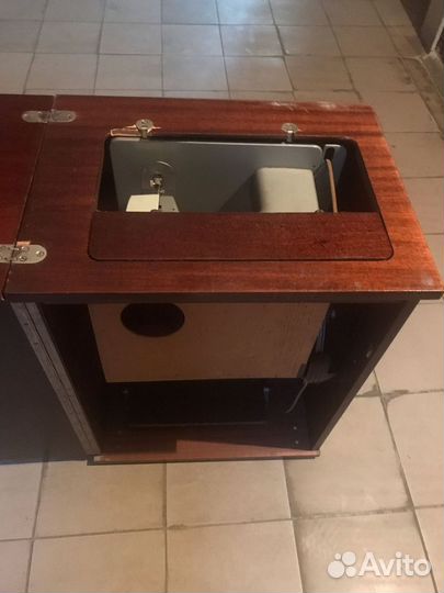 Швейная машинка