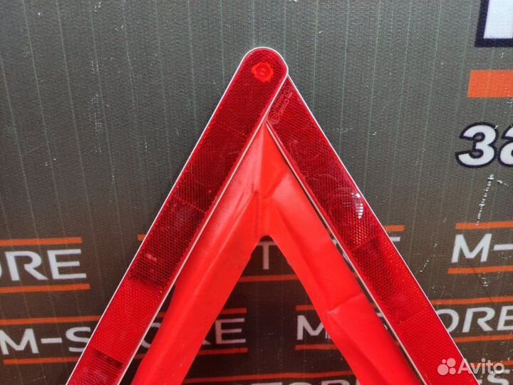 Знак аварийной остановки Bmw 5-Series E39 M54B25