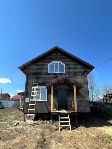 Дом 126 м² на участке 8 сот.