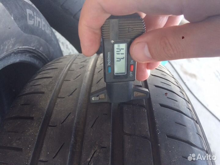 Pirelli Cinturato P7 215/55 R17 94V