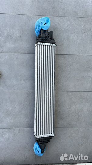 Интеркулер audi a4 b8. Behr. OEM. Новый