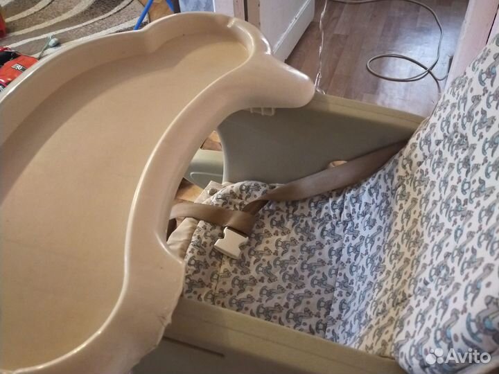 Стул для кормления