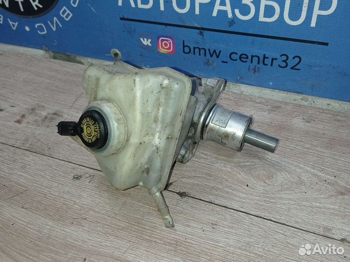 Главный тормозной цилиндр на BMW X5 E53
