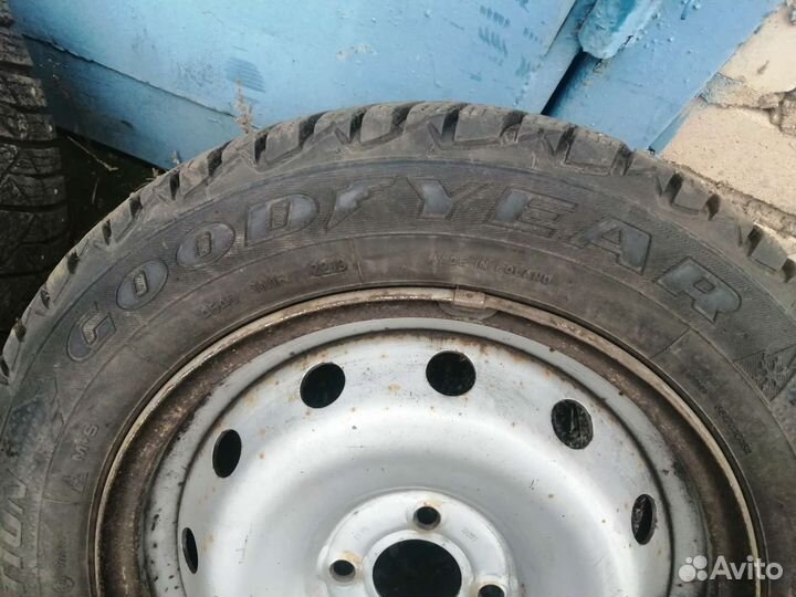 Goodyear Ultragrip 600 185/65 R15