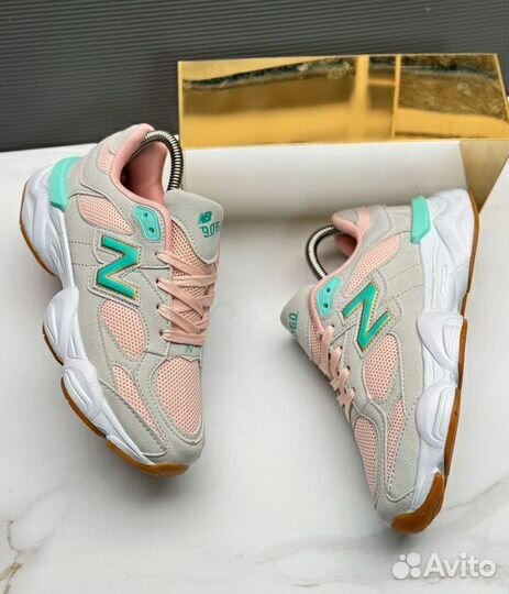 Кроссовки New Balance 9060 женские 36-41
