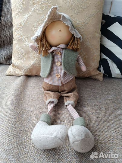 Кукла интерьерная