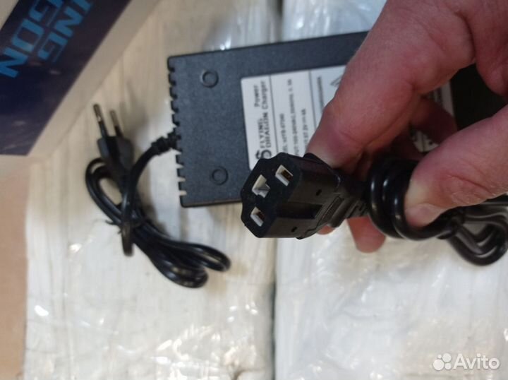 Зарядное 67.2V 4A для citycoco электротранспорта