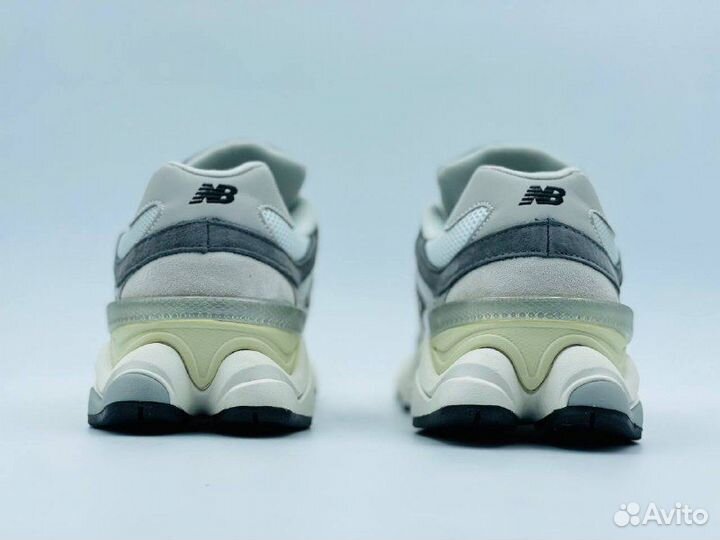 New balance 9060 светло-серые разм. 41