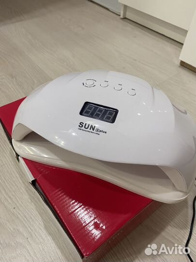 Уф лампа для ногтей