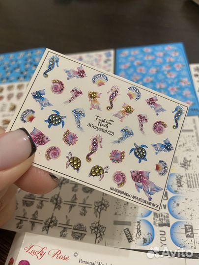 Наклейки для маникюра