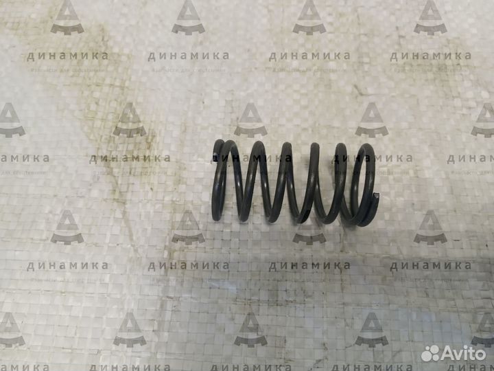 Пружина клапана внутренняя двигателя Deutz TD226/T