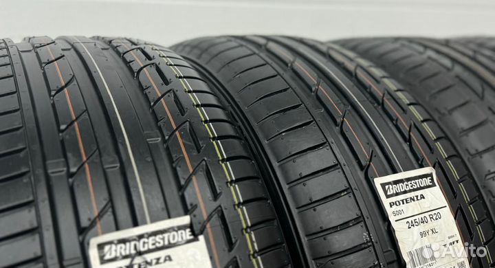 Bridgestone Potenza S001 275/40 R19 и 245/45 R19 101Y