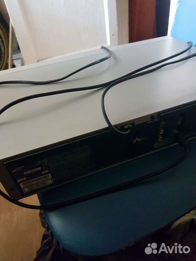 Видеомагнитофон samsung