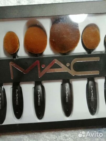 Набор :косметические кисти MAK