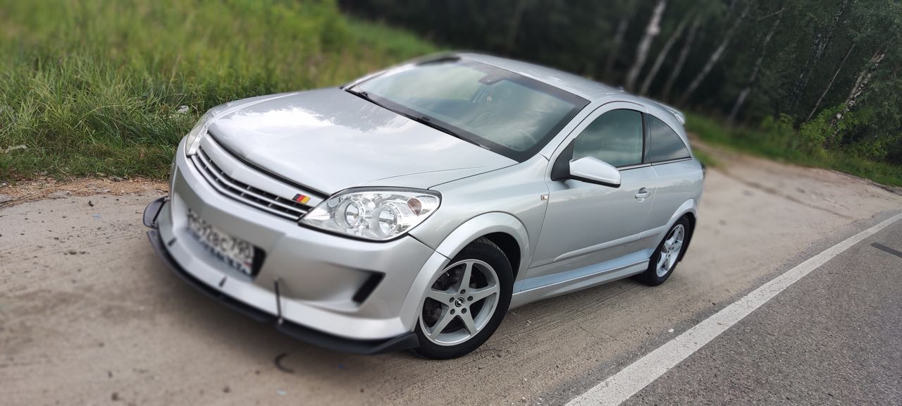 Opel Astra GTC: фото владельца