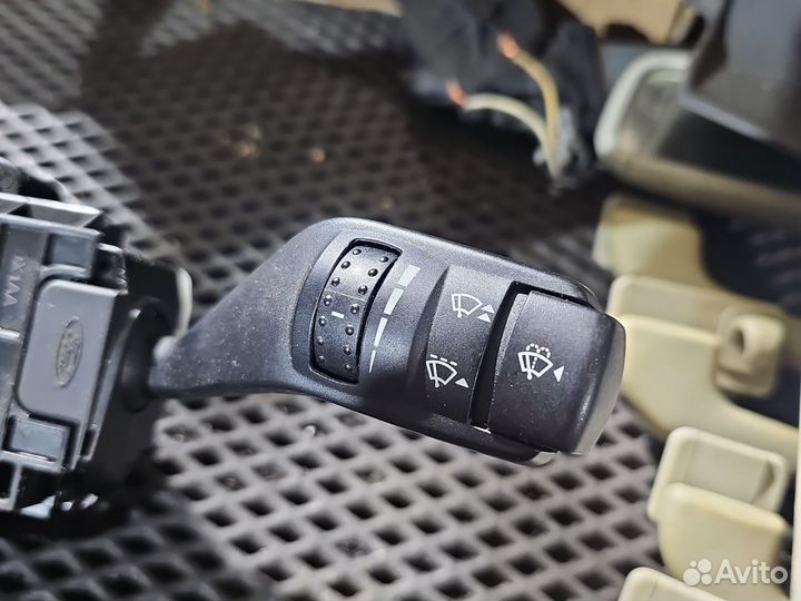 Переключатель подрулевой Ford Focus 2