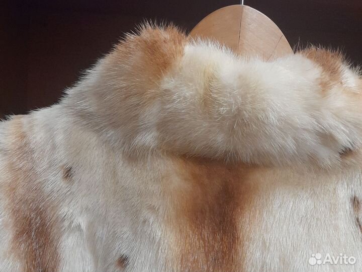 Шуба из кролика 46 размер а отличном состоянии