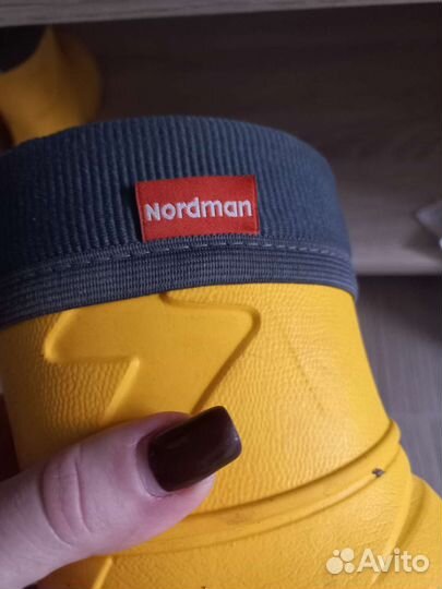 Резиновые сапоги 23