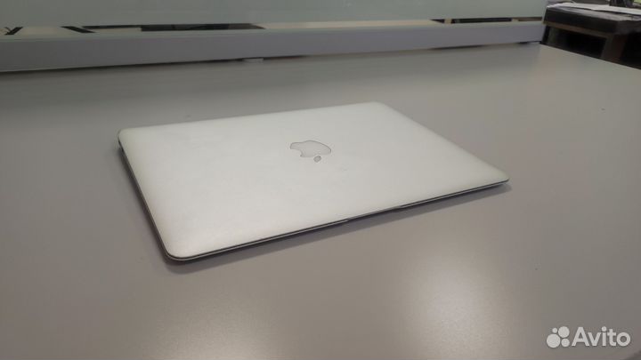 Apple macbook air 13, 1466